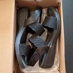 Skechers Black Sandals with Textured Strap Design